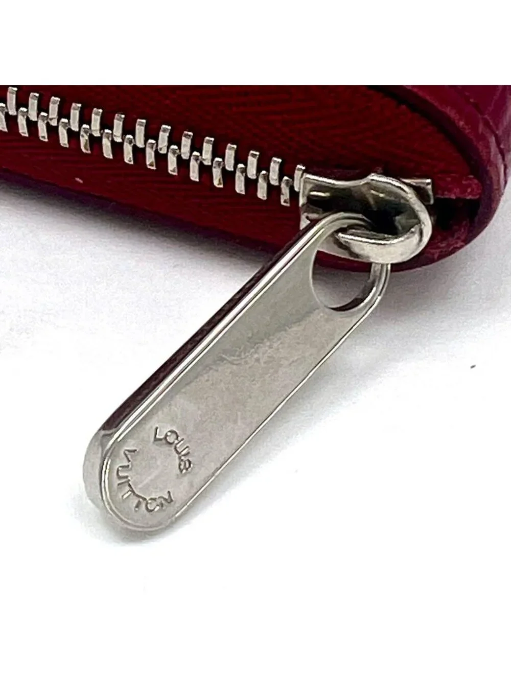 Louis Vuitton Epi Fuchsia Pink Zippy Coin Purse